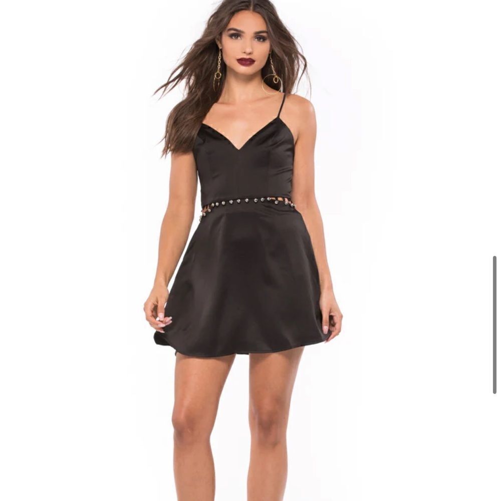 NBD BRANDI DRESS  - Picture 2 of 10